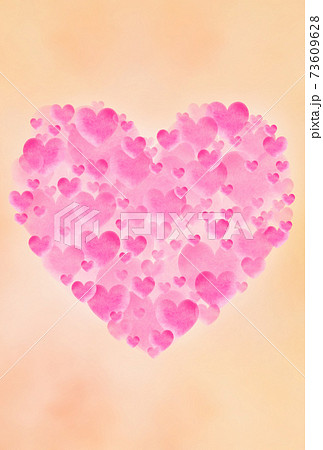 ハートイメージ素材 大中小の赤い水彩ハートで形作られたハート 縦 背景はオレンジ 他色有り 73609628