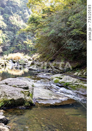 神戸市道場にある鎌倉峡の初秋風景 神戸市道場にある鎌倉峡の初秋風景 73610585