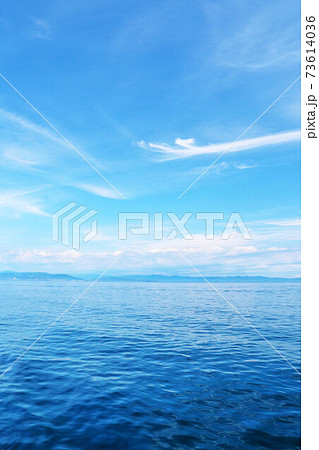 青空と青い海の写真素材