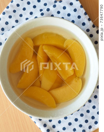 桃 食べ物 フード 73647790