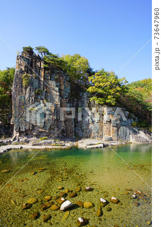 スポット 石 岩 73647960