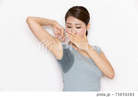 脇汗 脇汗 73650283