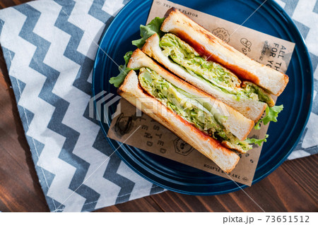 トーストサンドイッチ 73651512
