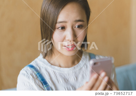 主婦とスマホ 73652717