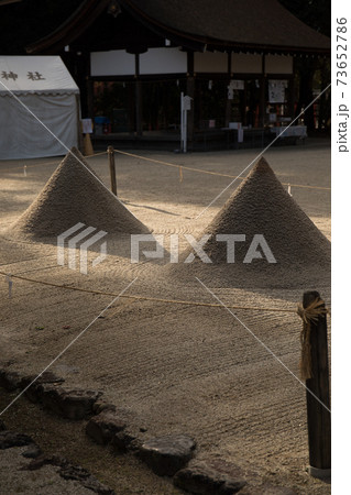 上賀茂神社立砂 73652786