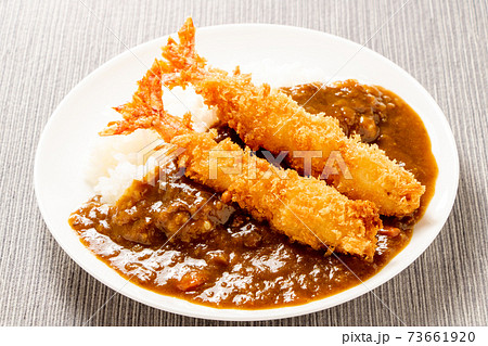 エビフライカレーライス。 エビフライカレーライス。 73661920