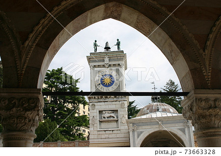 ウーディネ 73663328