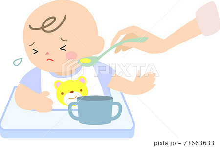 離乳食を嫌がる男の赤ちゃんのイラスト素材