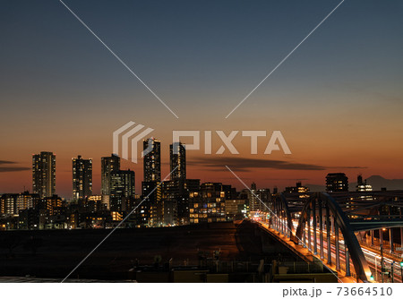 夕景：武蔵小杉、丸子橋 73664510