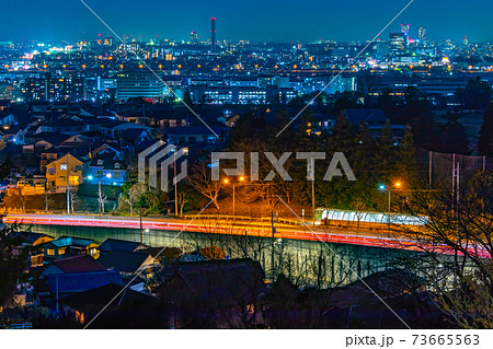 都立桜ケ丘公園ゆうひの丘からの夜景 73665563