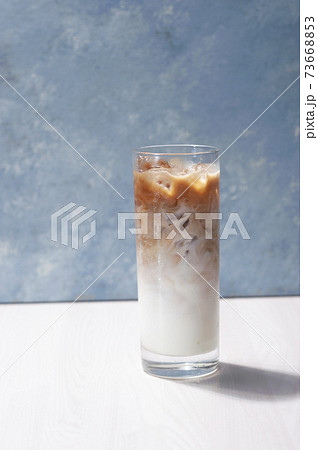 ゴクゴク冷たいアイスカフェオレ ゴクゴク冷たいアイスカフェオレ 73668853