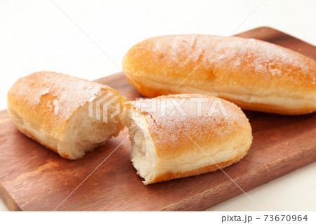 揚げパン 73670964