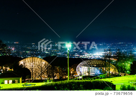山梨県山梨市 笛吹川フルーツ公園から見る甲府盆地の夜景 山梨県山梨市 笛吹川フルーツ公園から見る甲府盆地の夜景 73679656