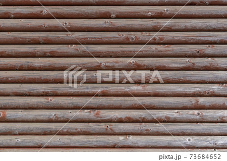 丸太小屋の壁面　テクスチャ 73684652