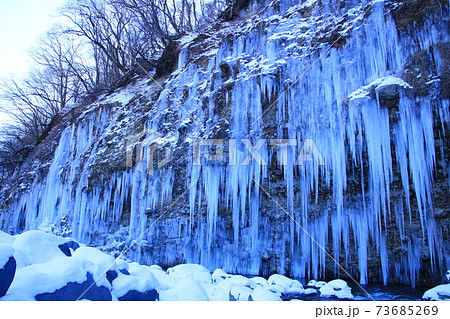 御嶽山の清水からできた白川氷柱群 御嶽山の清水からできた白川氷柱群 73685269