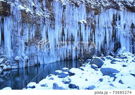 御嶽山の清水からできる白川氷柱群 御嶽山の清水からできる白川氷柱群 73685274