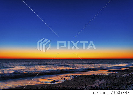 朝焼けの写真素材