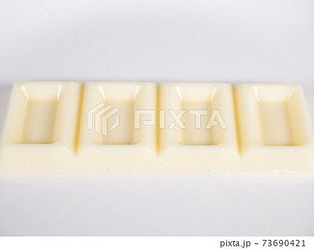 ホワイトチョコレート 板チョコの写真素材
