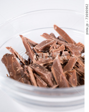 刻んだチョコレート 刻んだチョコレート 73690962