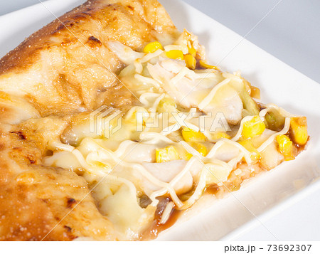 照り焼きチキン　ピザ 73692307