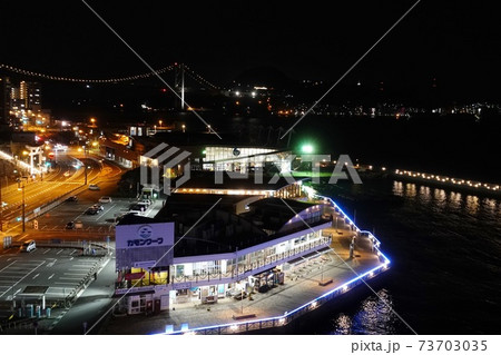 関門海峡の夜景　関門橋・唐戸市場・カモンワーフ 73703035