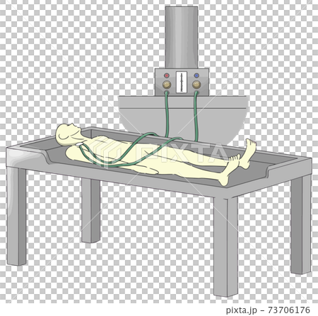エンバーミングの「注入」工程で防腐固定液を注入する様子2　人物なし 73706176