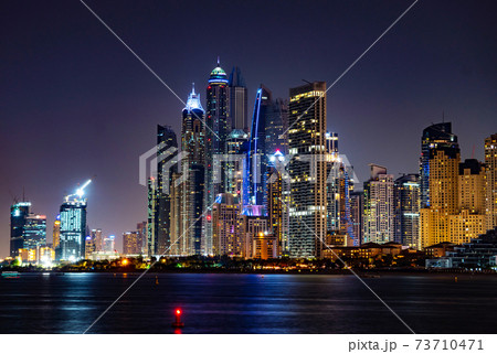Dubai Marina skyline at dusk, Dubai, United Arab Emirates Dubai Marina skyline at dusk, Dubai, United Arab Emirates 73710471