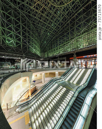 金沢駅 鼓門 73713670