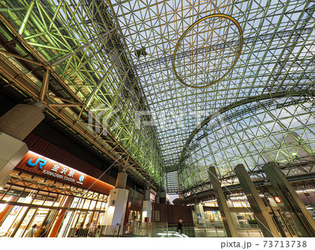 金沢駅 鼓門 73713738