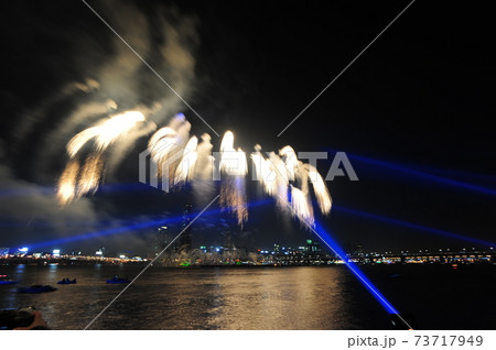 夜景 花火 爆薬 73717949