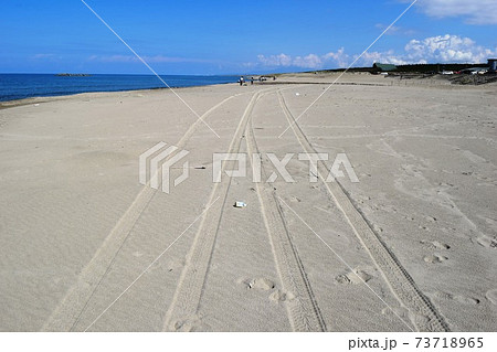 砂浜のわだち 砂浜のわだち 73718965