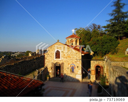 セルビア　ベオグラード　聖ペトカ教会　ジオラマ風 73719069