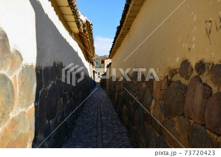 ペルー　オリャンタイタンボ遺跡 73720423