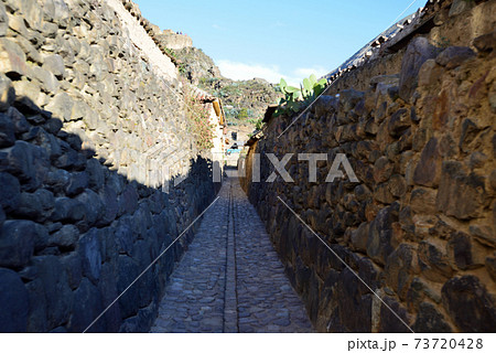 ペルー　オリャンタイタンボ遺跡 73720428