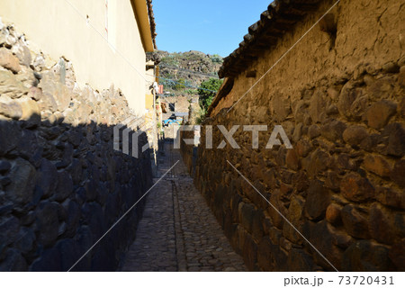 ペルー　オリャンタイタンボ遺跡 73720431