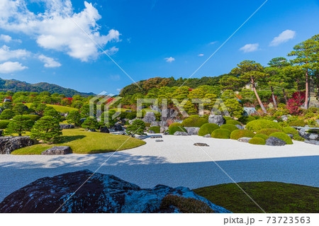 絶景、日本の至宝 日本一の日本庭園 鳥取県安来市 絶景、日本の至宝 日本一の日本庭園 鳥取県安来市 73723563