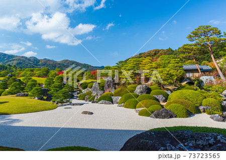 絶景、日本の至宝 日本一の日本庭園 鳥取県安来市 絶景、日本の至宝 日本一の日本庭園 鳥取県安来市 73723565