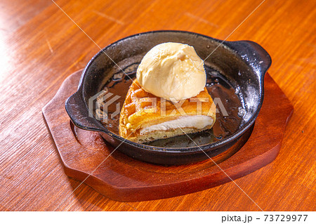 ワッフルケーキ　 73729977