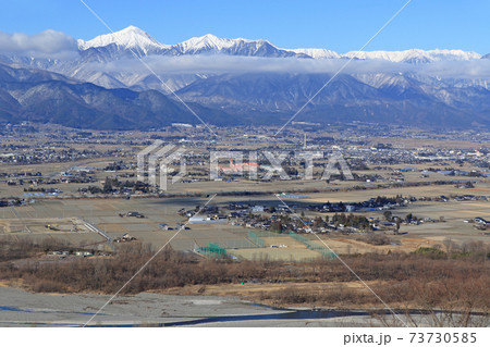 冬の安曇野と北アルプス 73730585