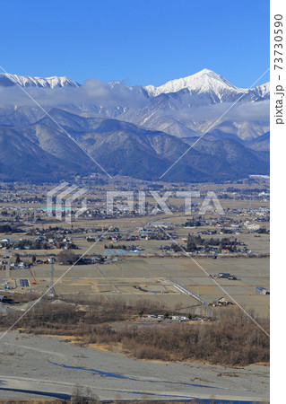 冬の安曇野と北アルプス 冬の安曇野と北アルプス 73730590