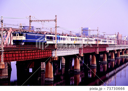 1997年 東海道線を行くEF651132お座敷列車あすか 1997年 東海道線を行くEF651132お座敷列車あすか 73730666
