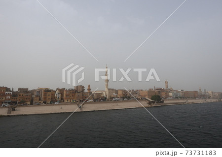 ナイル川の風景・ヘルモンティスの街 (in Egypt) 73731183