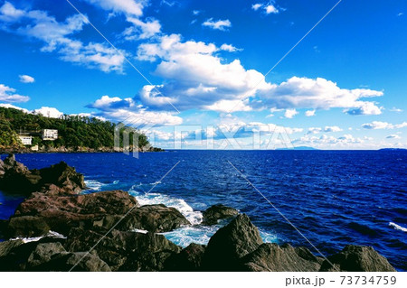真鶴高浦海岸の岩場 73734759