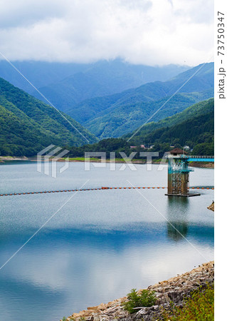 山梨県/ 夏の広瀬ダム・広瀬湖 山梨県/ 夏の広瀬ダム・広瀬湖 73750347