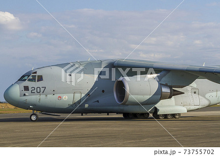 C-2 　輸送機,　C-2輸送機 　双発機　シロナグスクジラ 73755702