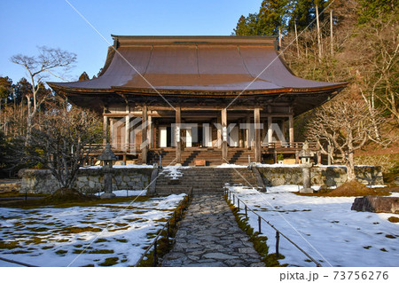 雪の勝林院。 雪の勝林院。 73756276