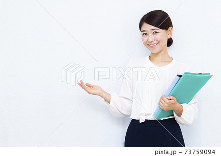 30代女性 ビジネス オフィスカジュアル 30代女性 ビジネス オフィスカジュアル 73759094