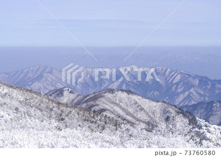 冬 山 雪景色 73760580