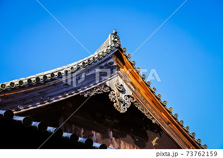 本堂の屋根 四国霊場第80番札所 讃岐国分寺(國分寺) 本堂の屋根 四国霊場第80番札所 讃岐国分寺(國分寺) 73762159