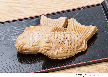 たい焼き 鯛焼き 和菓子 焼菓子 日本のお菓子 イメージ素材の写真素材